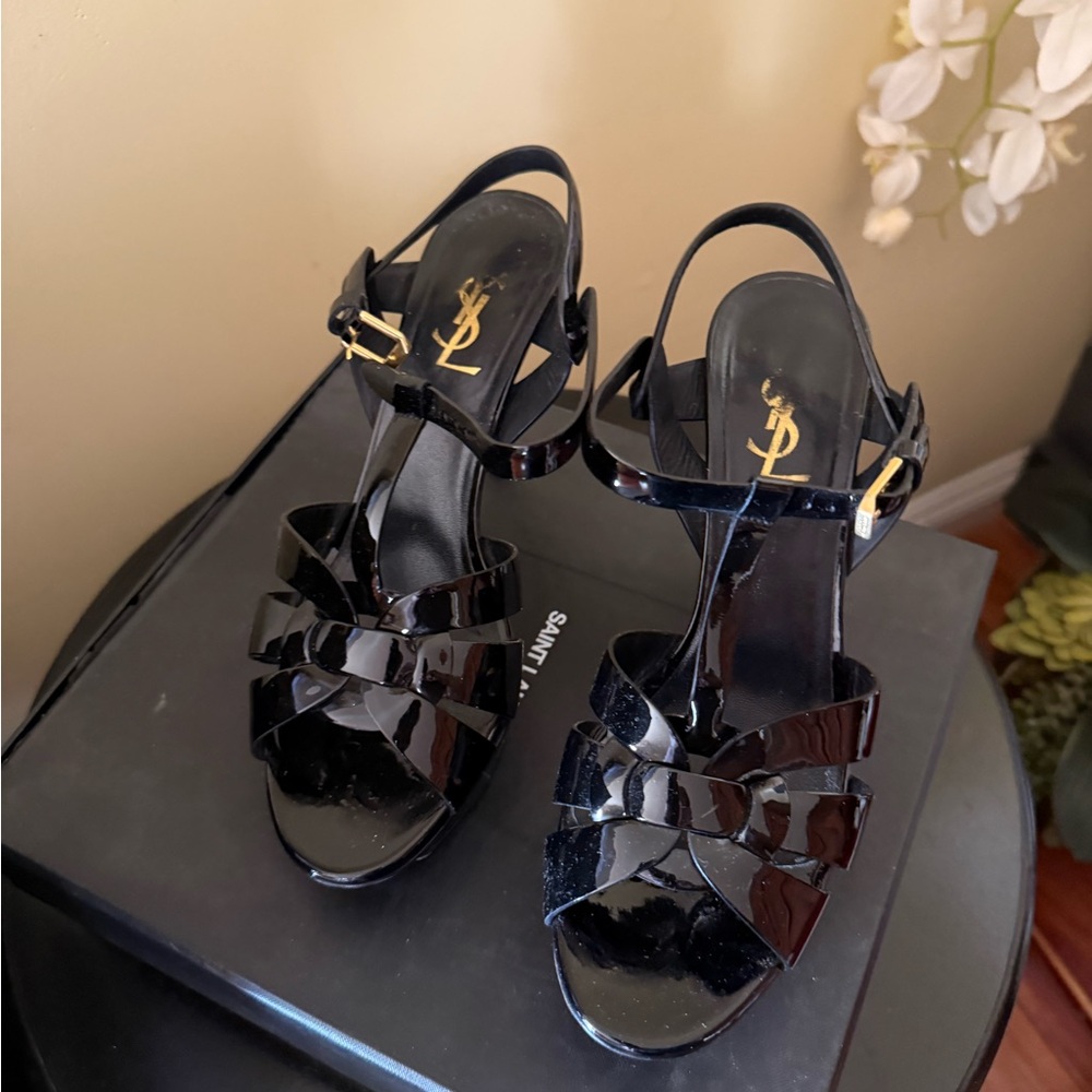 Saint Laurent Black Patent Leather Strappy Sandals with box